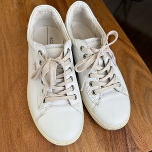 Ecco Women’s Soft 7 Sneakers